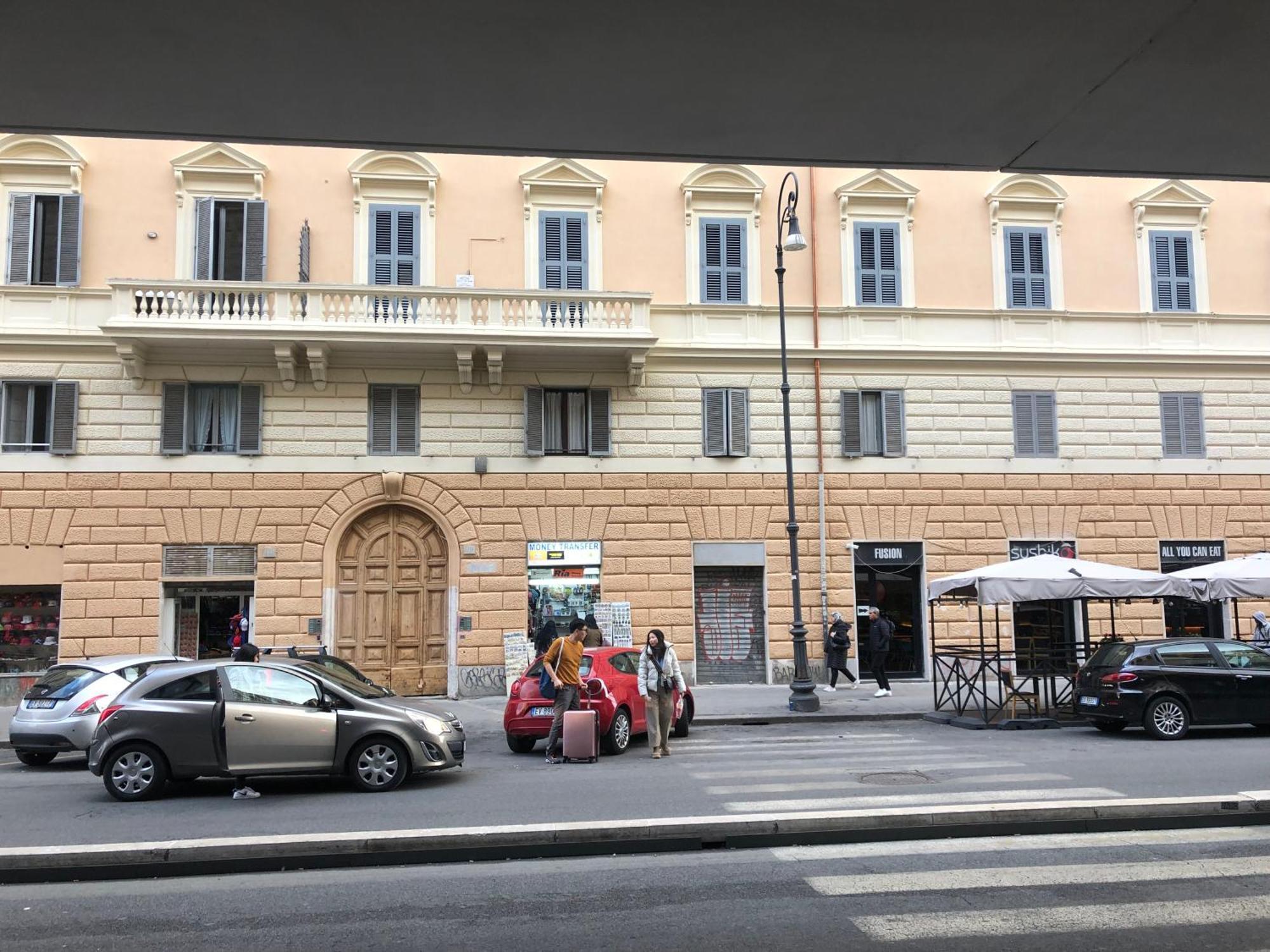 Giolitti Central Room — Foto 1